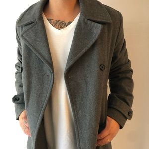Fall Gear! Dark Grey Men’s Wool Peacoat!